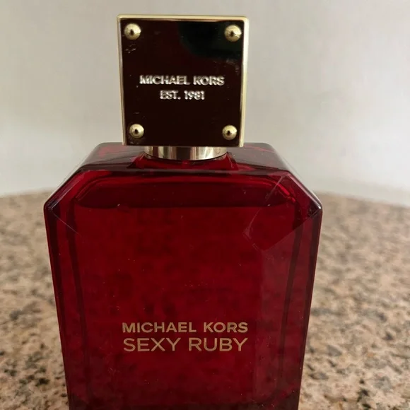 Michael Kors Sexy Ruby Eau de Parfum - Rich Red 3.4oz - Picture 2 of 3